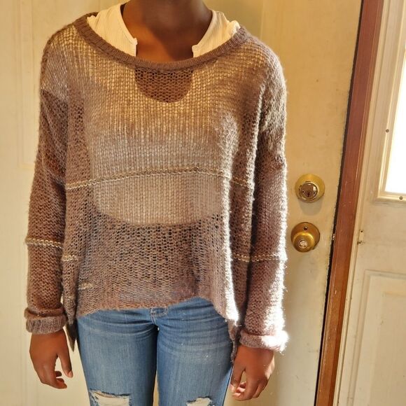 Vintage Havana Sweaters - Vintage Havana Black gray open weave sweater